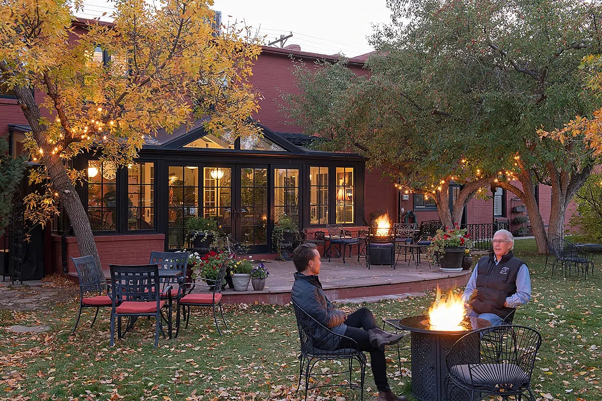 Chamberlin Inn Spirits and Lounge courtyard