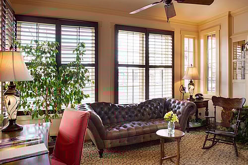 The lobby annex provides comfort to travelers at the Chamberlin Inn, a high end, luxury boutique hotel.