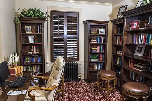 Library and Business Center at the Chamberlin Inn